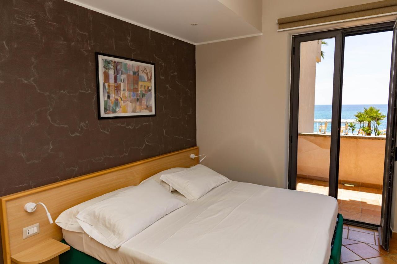 Hotel Federica Riace Marina Exterior foto
